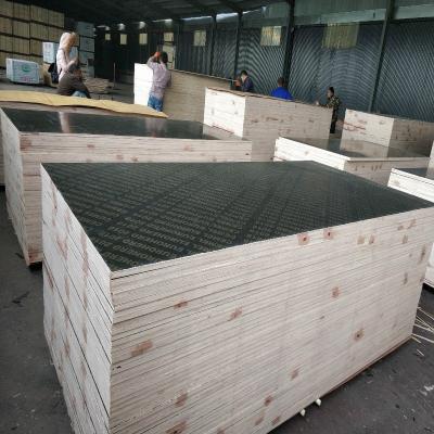 China Contemporary Film Faced Plywood Manufacturers 16.5mm Film Faced Plywood For Building Construction for sale