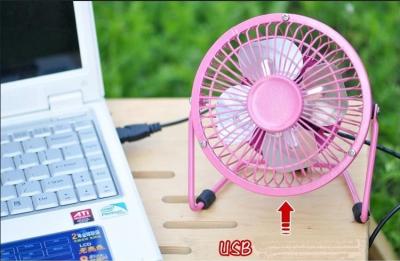 China Elektrische 5V, 2.5W metalen tabel USB ventilator voor laptop en schrijftafel computer of huishouden fan Te koop