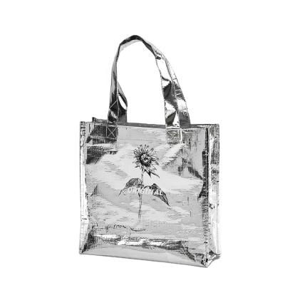 China Popular Wholesale Thermal Insulation Beach Folding Silver Bag Ready Large Capacity Shopping Tote Bag for sale