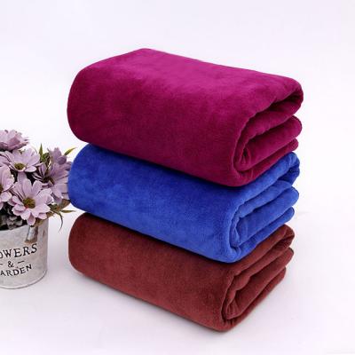 China Viable Manufacturer Wholesale Customized Microfiber Thickened Quick Dry Cleaning Car Towel Size 70*140CM for sale