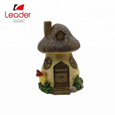 China 2018 Miniature Fairy China Best-selling Resin Garden Miniature Mushroom House for sale