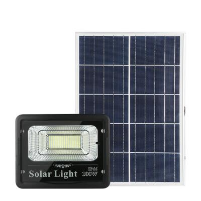 China Aluminum IP66 Waterproof Glass Solar Flood Light 20w 40w 60w 100w Energy Saving Residential Portable Outdoor Solar Garden Light for sale