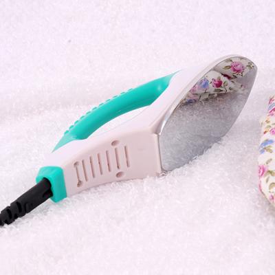 China Portable Car Clothing Iron Clothes On Handheld Garment Ironing Machine Mini Automatic Electric Irons for sale