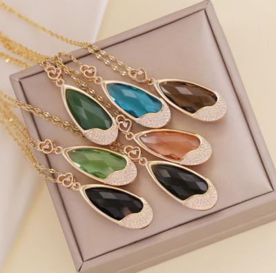 China FASHIONABLE Zircon Fine Crystal Waterdrop Jewelry Designer Pendant Necklace For Women for sale