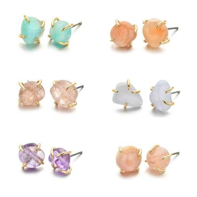 China Wholesale 7 FASHIONABLE Colors Amethyst Claw Natural Stone Stud Earring For Women for sale