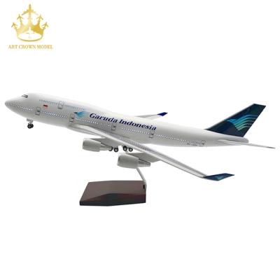 China China Diecast Airplane Plastic Plane Model Boeing 747 Indonesia Airlines 1/150 Air Plane Model for sale