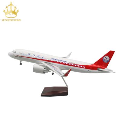 China Aircraft Plane Scale Model China Airbus A320 Sichuan Airlines 1/80 Led Flat Model for sale