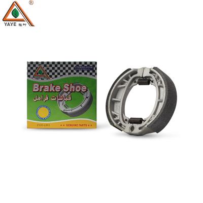 China Calzado de freno de motocicleta de aleación de aluminio CG125 CG150 CG200 almohadillas de freno traseras y delanteras en venta