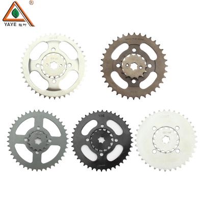 China Motorradketten-Sprocket-Kit für Honda CG125 Suzuki GN125 WY125 ZJ125 CD70 zu verkaufen