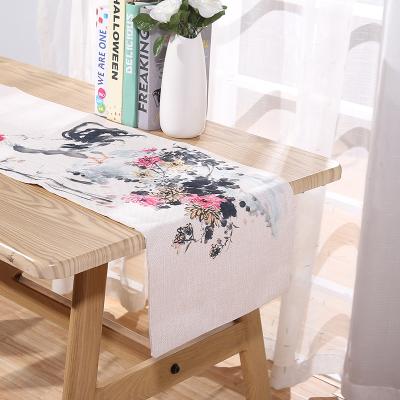 China 2019 new beautiful single cheap extending place mats and table runners for sale