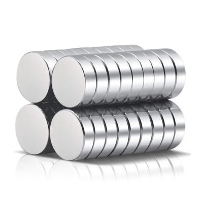 China Industrial Magnet Customized N35-N52 Cylinder/Bar/Disk/Neo Round/Magnetic Materials Sintered Neodymium Magnet for sale