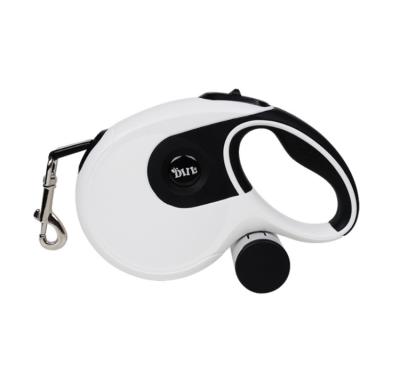 China Waterproof Convenient Retractable Reflective Dogs Pet Metal Dog Leash For Running for sale