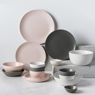 China Viable Hot Selling Ceramic Restaurant White Nordic Round Dinner Dish Porcelain Dish Set for sale