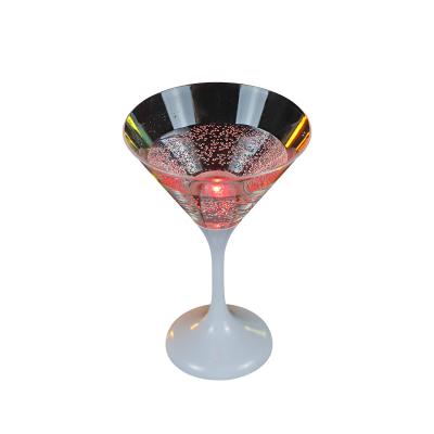 China Led Cup For Party Factory PriceTop Fashion Party Supplies Food Grade Tumblers Plastic Martini Cocktail LED Flashing Cups for sale