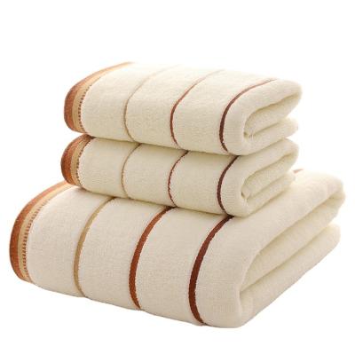 China Customized Viable Striped Careseen Spa Collection Five Star Hotel Towel Printed 100% Cotton for sale