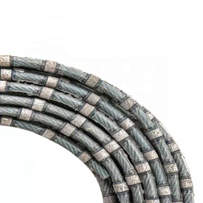 China Diamond Cutting Beads Rubber Coated Diamond Wire Saw Rope For Marble Quarry Stone Diamond Wire Factory Supply for sale