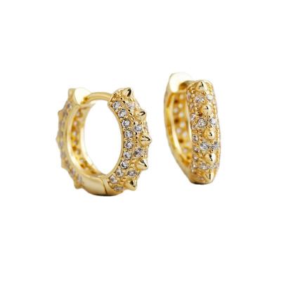 China Environmental Friendly Punk Jewelry S925 Pure Sterling Silver Hoop Earrings Gold Plated Shiny Rhinestone Crystal Huggie Earrings Rivet Sparkle for sale