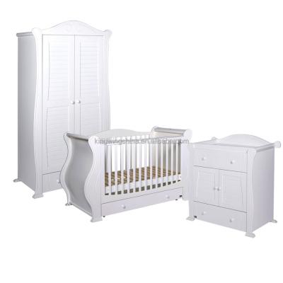 China Bedroom White 3 Piece Kids Bedroom Furniture Set (Baby Crib/Drawers Wardrobe Chest) for sale