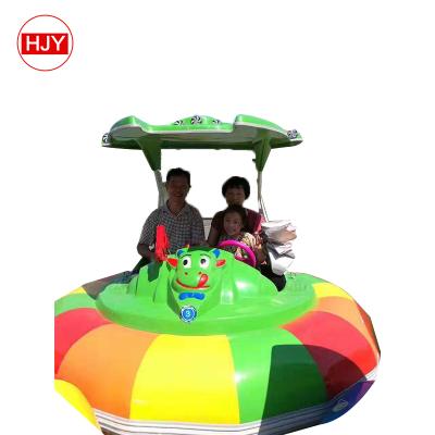 China Lake hot sale suitable for adult and child electric water bumper boat for sale