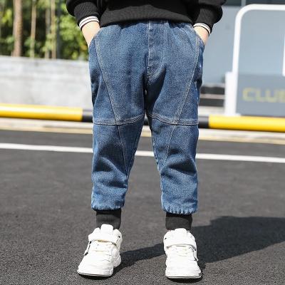 China 2021 New Fashion Anti-wrinkle Kids Boys Letter Pants Casual Jeans Boy's Clothing Black Outside Pocket for sale