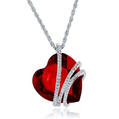 China PX1421 Punk Jewelry For Woman Beautiful Romantic Red Heart Pendant Necklace Durable Alloy Silver Plated Crystal Heart Charm Necklace for sale