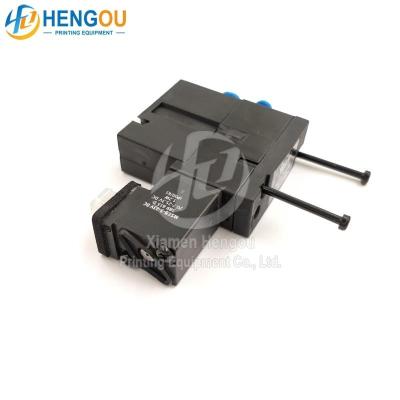 China Printing Shops M2.184.1111/05 Hengoucn solenoid valve MEBH-4/2-QS-4-SA for SM102 CD102 SM52 PM52 machine for sale