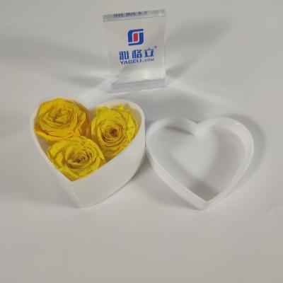 China Custom Heart EC-Friendly Acrylic Box Preserved Rose Display Heart Shape Acrylic Flower Box for sale