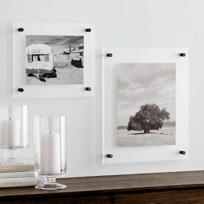 China Wall Mounted Clear Acrylic Box Frame Custom Size Magnet Photos Acrylic Photo Frames Wholesale for sale