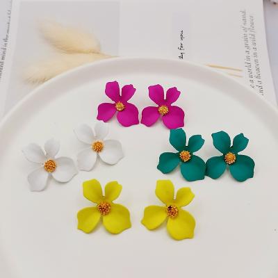 China 2022 Trendy Hawaiian Cute Tasty Stud Girl Jewelry Spring Colorful Fashion Flower Earring Designer Korean Women's Earrings For for sale