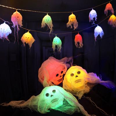 China Amazon Main Battery Halloween String Lights LED Indoor Outdoor White Skull Wire Lights Decorative Ghost Festival Horror Atmosphere Lights for sale