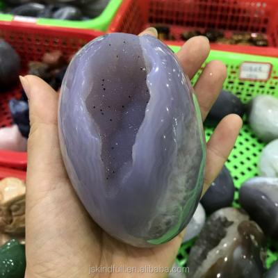 China China Agate Precious Natural Large Geode Crystal Egg for Healing or Decoration for sale