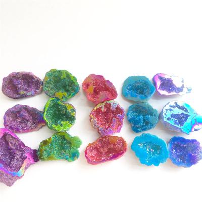 China Wholesale China Aura Crystal Druzy Stone Angel Aura Quartz Agate Titanium Geode For Decoration for sale