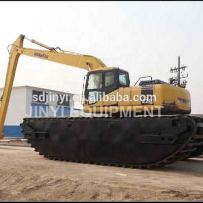 China Farms Komatsu PC220 Amphibious Excavator With Long Reach Arm for sale