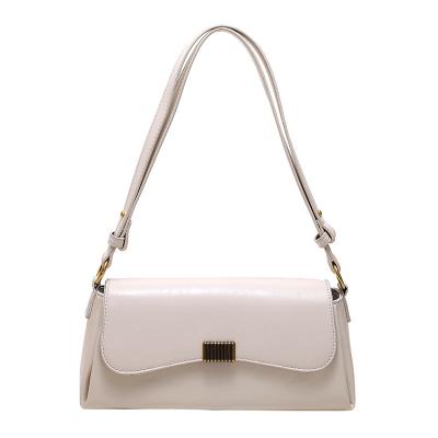 China Others 2023 new underarm fashion trend solid color women's crossbody simple design bag for sale