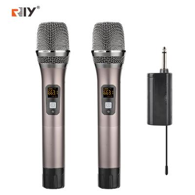 China Universal Handheld Karaoke Microphone RIY U102 2 Channel 18650 Lithium Battery Wireless Microphone Metal for sale