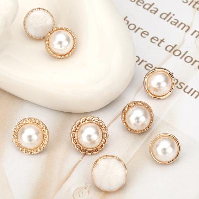 China Viable Wholesale New Design Small Round Metal Imitation Pearl Leg Buttons For Shirt Clothes for sale