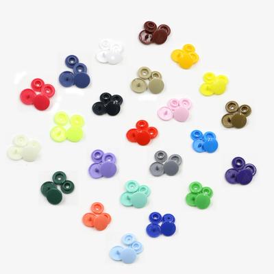 China Sustainable Wholesale Colors Plastic Kam Snap Button For Baby Clothing for sale