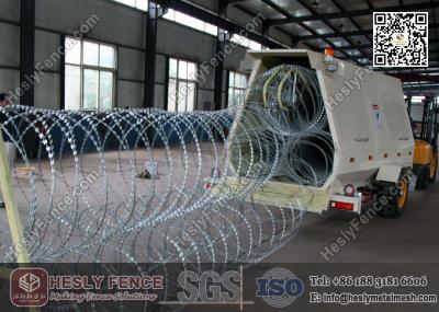 China HESLY Military Rapid Deployment Riot Razor Barrier Trailor System for sale