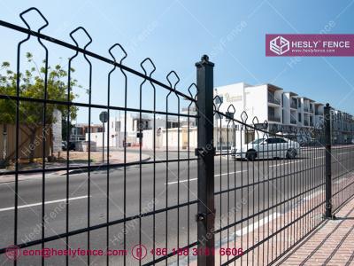 China 868 Decorative Welded Wire Mesh Fence | High 1086mm | 2m width | SHS60X1.5mm Post | Black RAL9005 | HeslyFence-China for sale