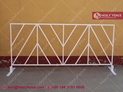 China Decorative Temporary Fence System | Pedestrian Barrier | 19mm frame tube | Powder Coated White | HeslyFence-China for sale