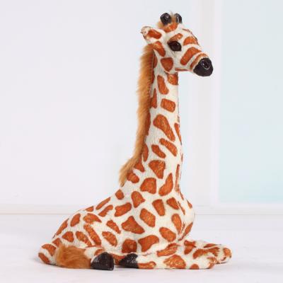 China 2021 Factory Animals Factory Cheap Stuffed Animal Christmas Decorations Customized Size Vivid Plastic Size Giraffe For Home Outdoor Decor Toys Giraffe for sale