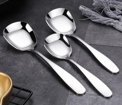 China High Quality Stocked SUS304 Stainless Steel Cutlery Dinner Spoon for sale