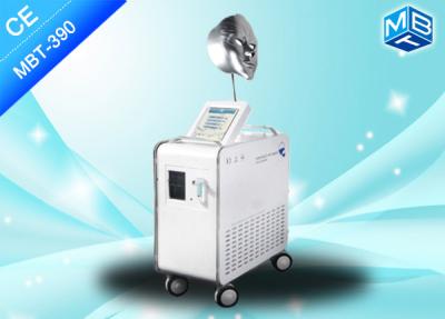 Chine Machine de barothérapie de peau de jet de l'oxygène avec la machine faciale de Dermabrasion, machine de beauté de retrait à vendre