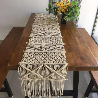 China Beautiful Handmade Bohemia Weave Macrame Cotton Rope Christmas Wedding Table Runner With Tassel Fringe Decoration for sale