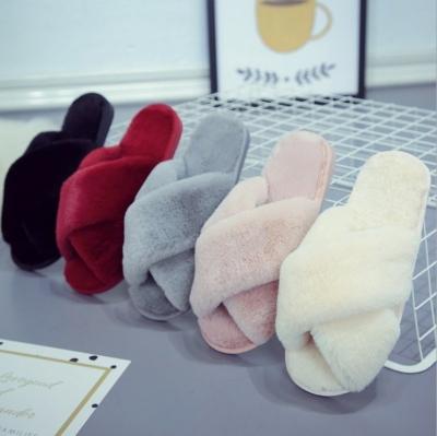 China Fashion Trend Autumn Winter Home Cross Upper Warm Flat Fluffy Slippers For Women for sale