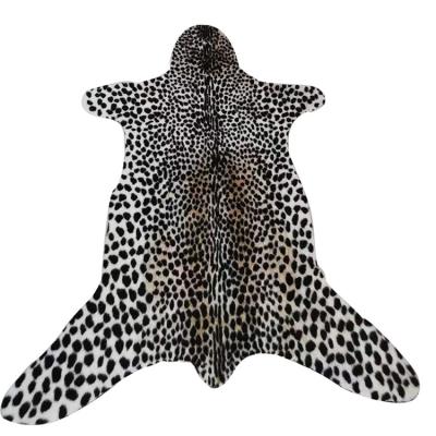 China Anti-slip Luxury Custom Made Luxury Large Area Vintage Villa Leopard Fur Floor Blankets For Customer for sale