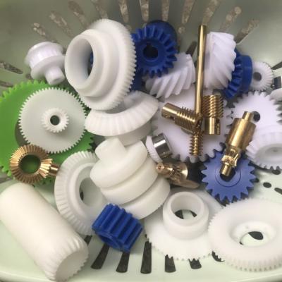 China Hotels pom0.5 molded plastic straight gear polyformaldehyde customized bevel gear for sale