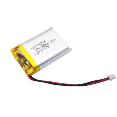 China kc toys certificated small Lipo battery 3.7V 702248 700mAh for music drum for sale