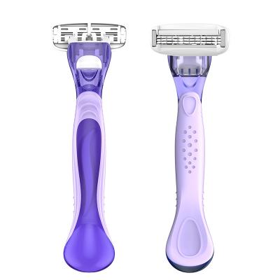 China 3 blades welded triple blades system disposable razor for women with rubber handle and changeable cartridges for sale