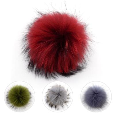 China Wholesale Real Baby Upholstery Raccoon Fur Balls Winter Auto Pom Pom Hat Auto Upholstery Pom Hat for sale